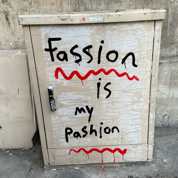 Help Me Sell My Mother’s Purses and Other Random Items - Picture 1 of 1